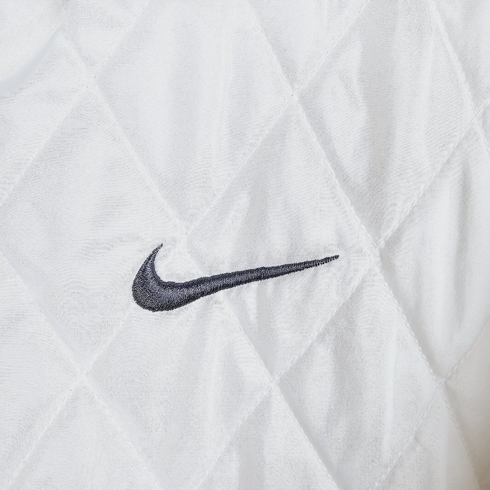 RARE Vintage Nike White Quilted Puffer Jacket, Women's Medium - Picture 7 of 15